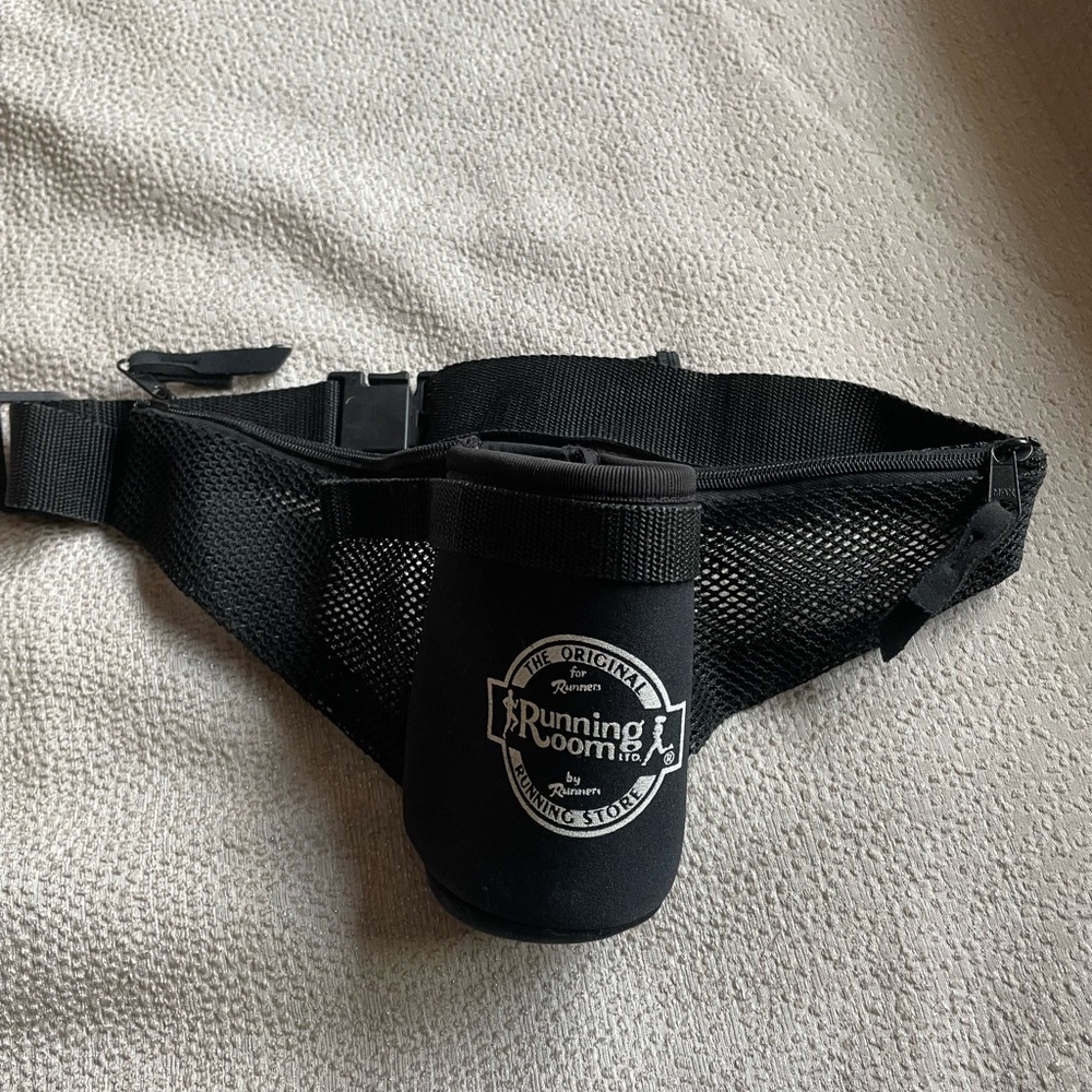Black Water Bottle Waist Bag